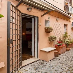 Independent With Garden Heart Of Trastevere John Cabot , Rome Italie
